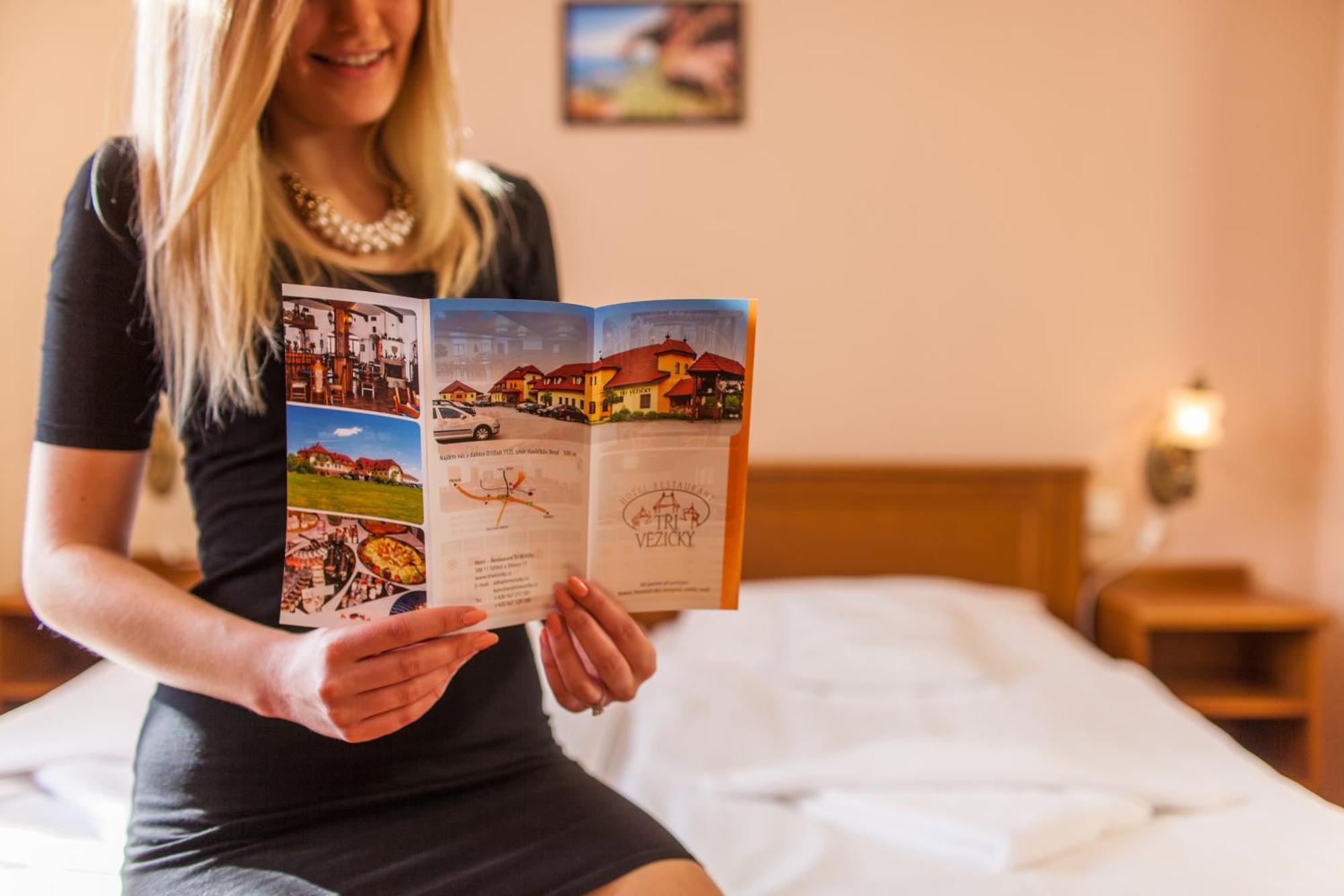 Hotel Tri Vezicky Stritez  Екстер'єр фото